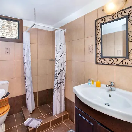 Bask In The Beauty Of Paxoi - Kirki's Summer Retreats With Private Jacuzzis Lejlighed