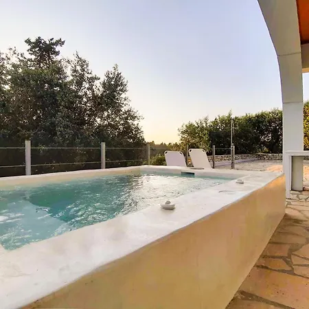 Lejlighed Bask In The Beauty Of Paxoi - Kirki's Summer Retreats With Private Jacuzzis Ieromonachos