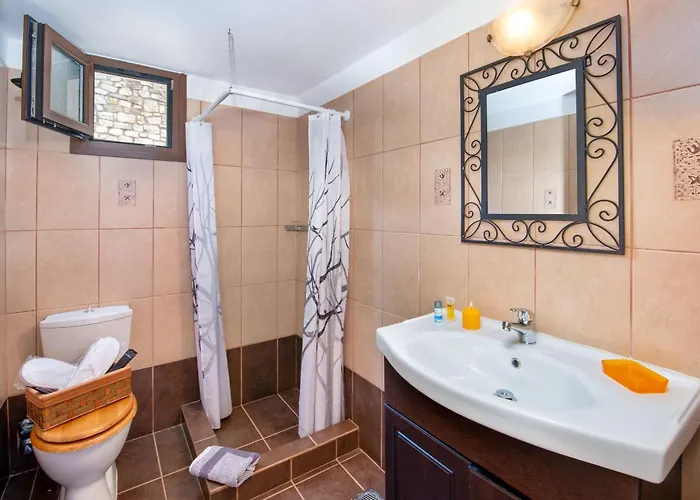 Bask In The Beauty Of Paxoi - Kirki's Summer Retreats With Private Jacuzzis Apartamento