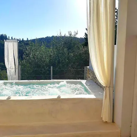 Bask In The Beauty Of Paxoi - Kirki's Summer Retreats With Private Jacuzzis * Ieromonachos