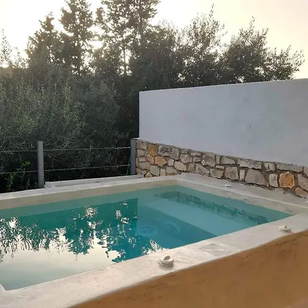 Bask In The Beauty Of Paxoi - Kirki's Summer Retreats With Private Jacuzzis