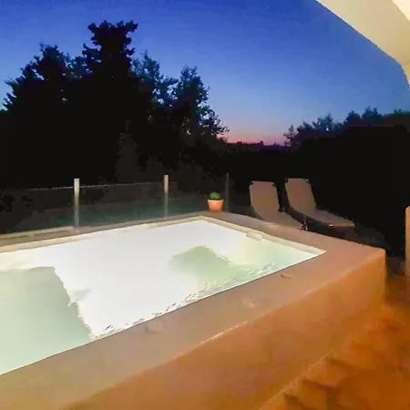 Bask In The Beauty Of Paxoi - Kirki's Summer Retreats With Private Jacuzzis *