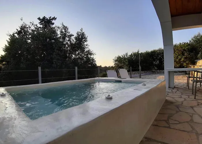 Bask In The Beauty Of Paxoi - Kirki's Summer Retreats With Private Jacuzzis Apartamento *