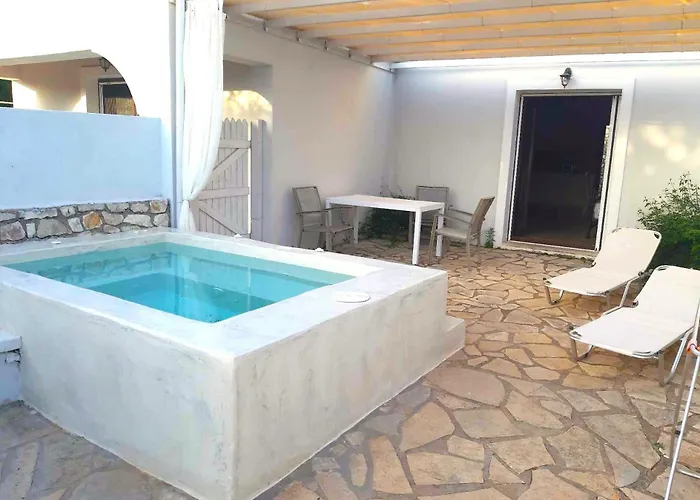 Bask In The Beauty Of Paxoi - Kirki's Summer Retreats With Private Jacuzzis *